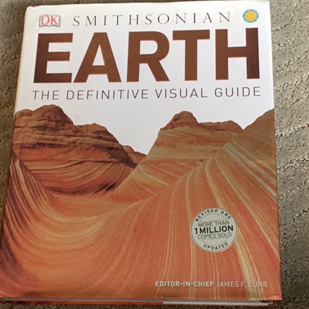 New Smithsonian Earth book
